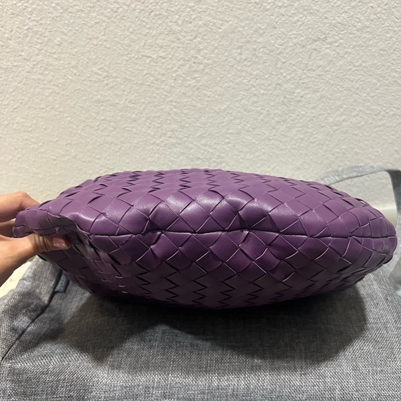 Bottega Veneta Purple Intrecciato Small Jodie Leather Hobo Bag - Picture 5 of 8